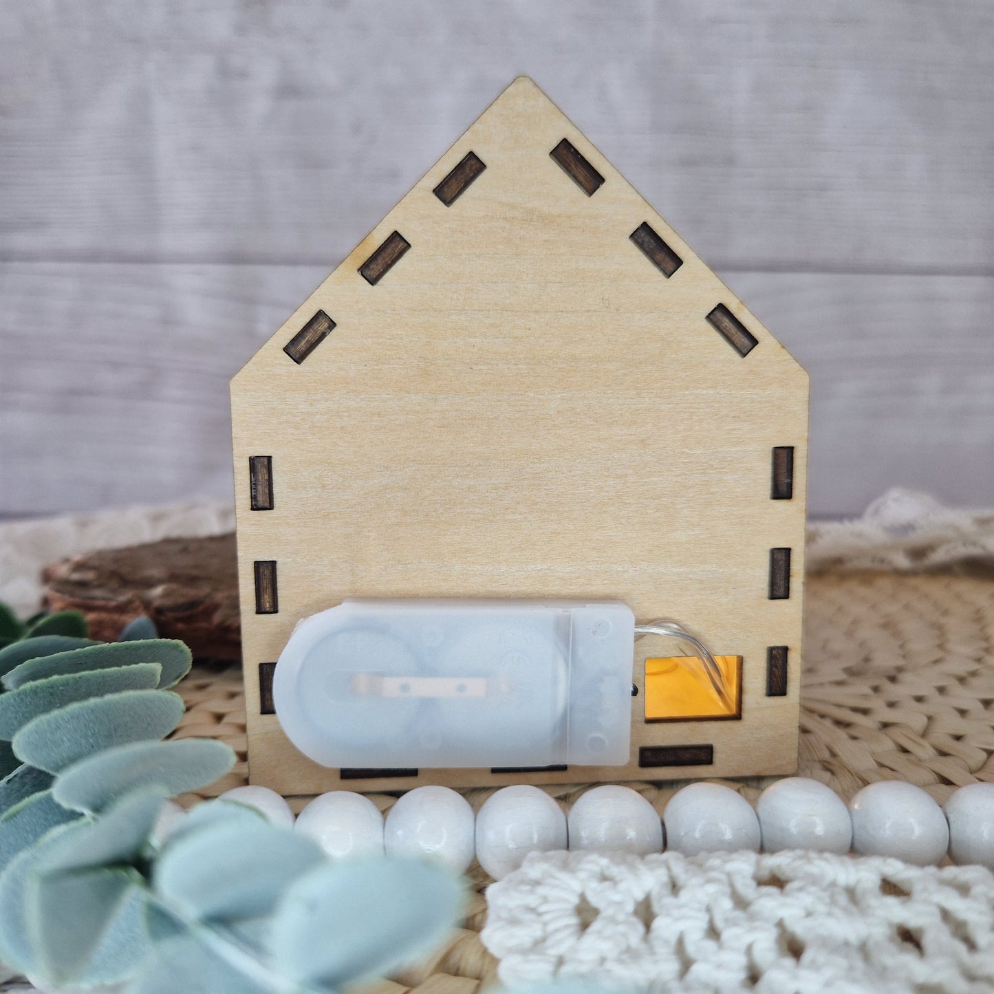 MINI – Lichthaus aus Holz