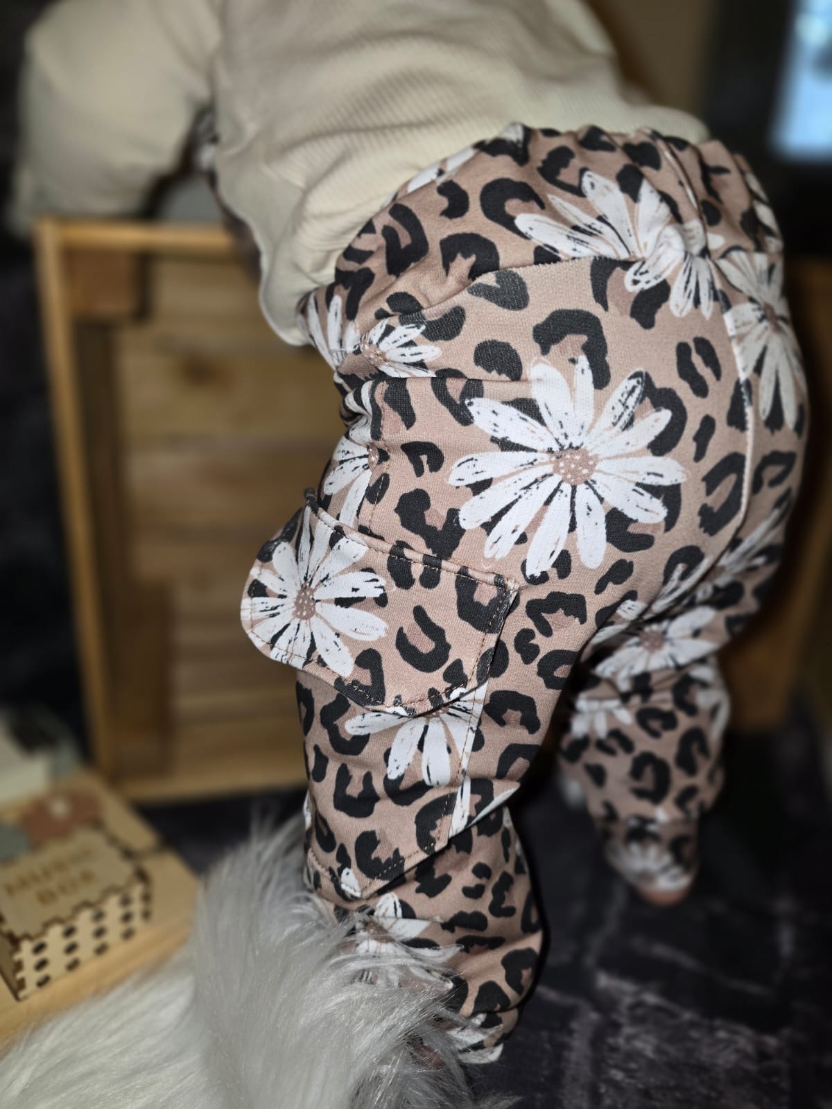 Stoff Meterware "Leo Daisy" - romantischer Jersey & French Terry