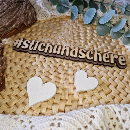 Persönlich & unverwechselbar
Dein individueller Hashtag aus Holz macht deine Bilder und Marke besonders.
Maße variieren je nach Name – ideal für Social Media & DIY-Projekte.