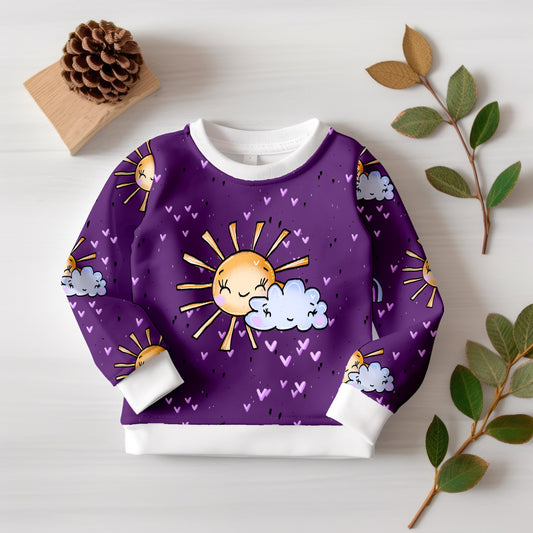 Hochwertiger Digitaldruck mit fröhlicher Sonne für Kinderkleidung.