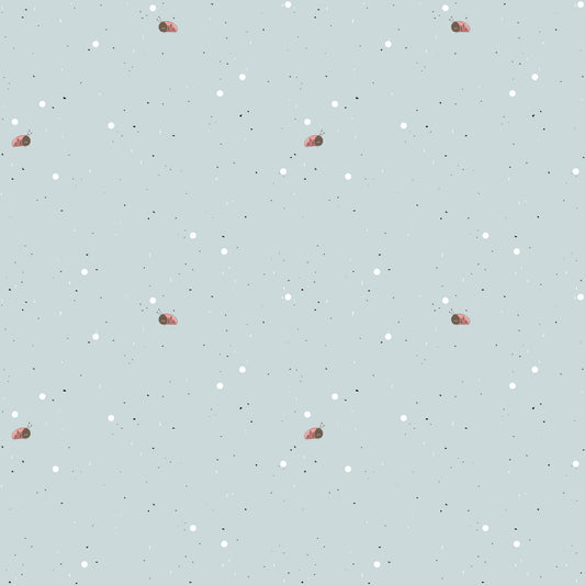 Weicher Kombistoff Hallo kleiner Freund mit zarten Punkten und MarienkĂ€fern fĂŒr Baby- & Kinderkleidung.