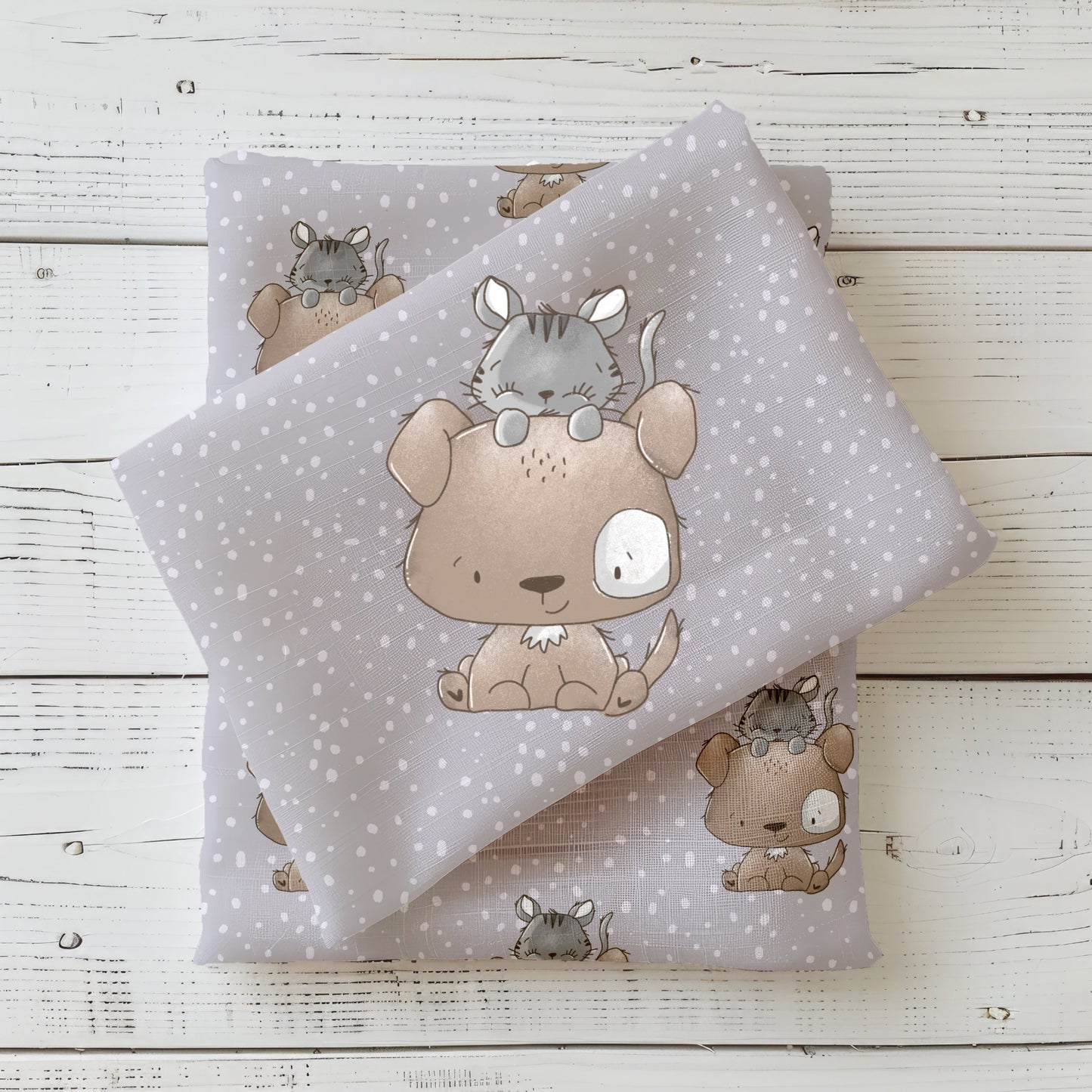 Stoffpanel „Little Memories“ mit süßem Hund-und-Katze-Motiv und passender Musterkombi auf grauem Hintergrund.
