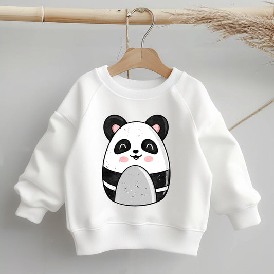 „Mockup eines Kinder-Sweaters: mittig auf der Brust ein rundlicher Panda in Schwarz-Weiß; zeigt Größe und Platzierung des Bügelbilds.“