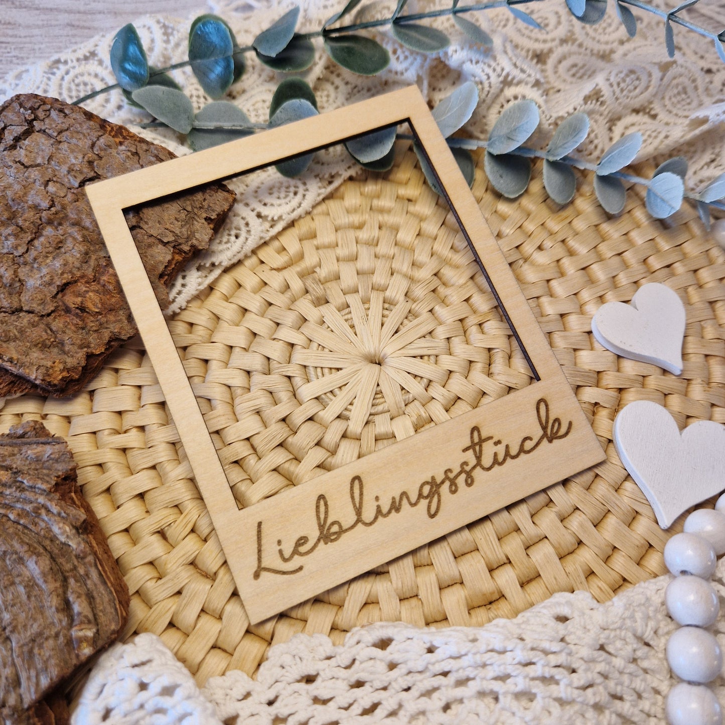 Polaroidrahmen aus Holz „Lieblingsstück“ – dekorativer Rahmen für Flatlay-Fotos deiner liebsten Handmade-Stücke.