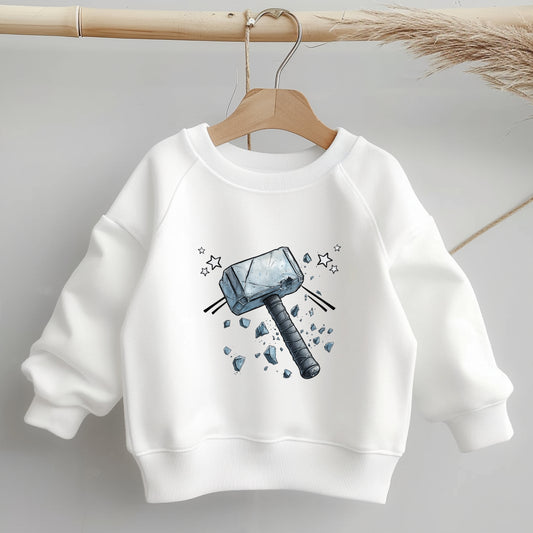 Powerhammer Bügelbild auf Kinderpullover – coole Illustration mit Hammer und Sternen.