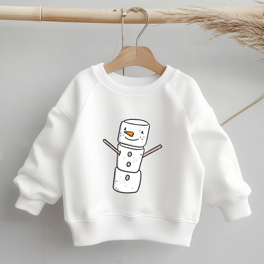 Kinder-Sweatshirt mit mittig platziertem Marshmallow-Schneemann „Schneemallow“; der kleine, lachende Schneemann mit Stockarmen steht aufrecht und wirkt winterlich freundlich.