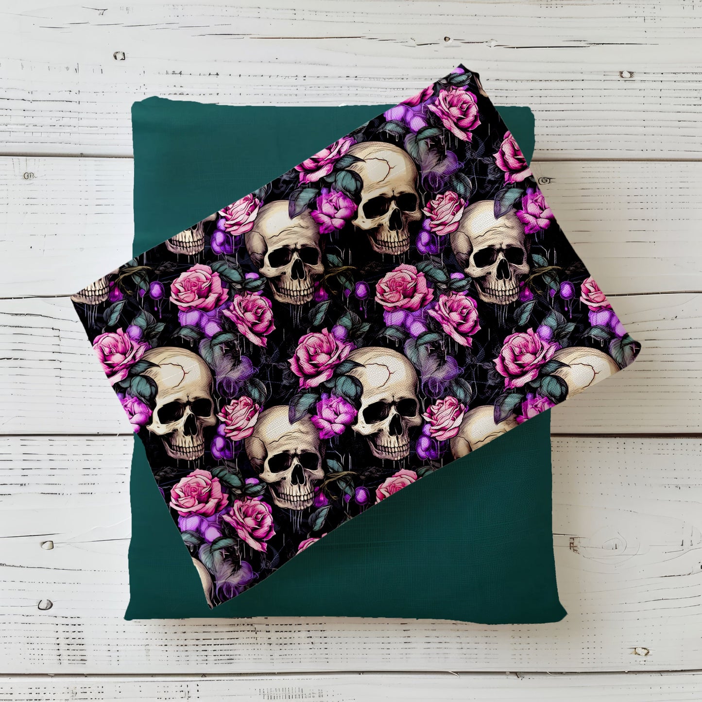 Stoff Meterware "Totenkopf & Rosen" - Jersey & French Terry