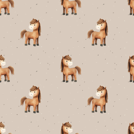 Stoffkachel „Pferdchen“: nahtloses Muster mit wiederholten braunen Ponys auf warmem, leicht gesprenkeltem Beige/Taupe; luftiger, gleichmäßiger Rapport.