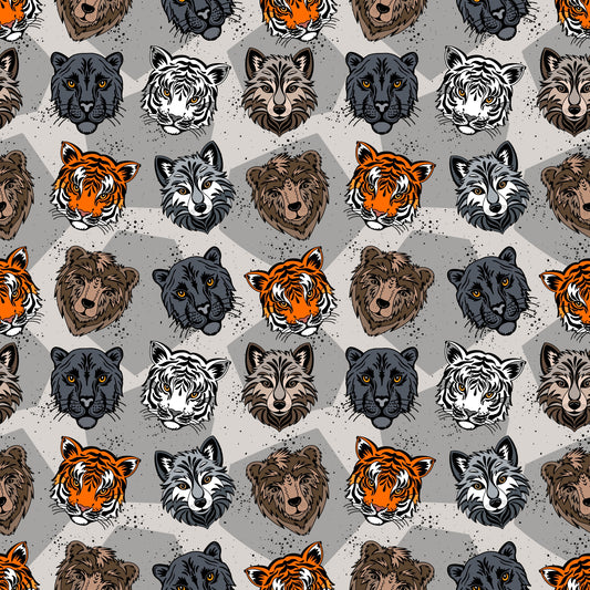 „Wildlife“ – das Stoffdesign für alle, die es wild und ausdrucksstark lieben. Detailreiche Tierköpfe im Katzengold-Design treffen auf dezente Erdtöne – ideal für Mode, Accessoires und Home-Deko mit Wow-Effekt.