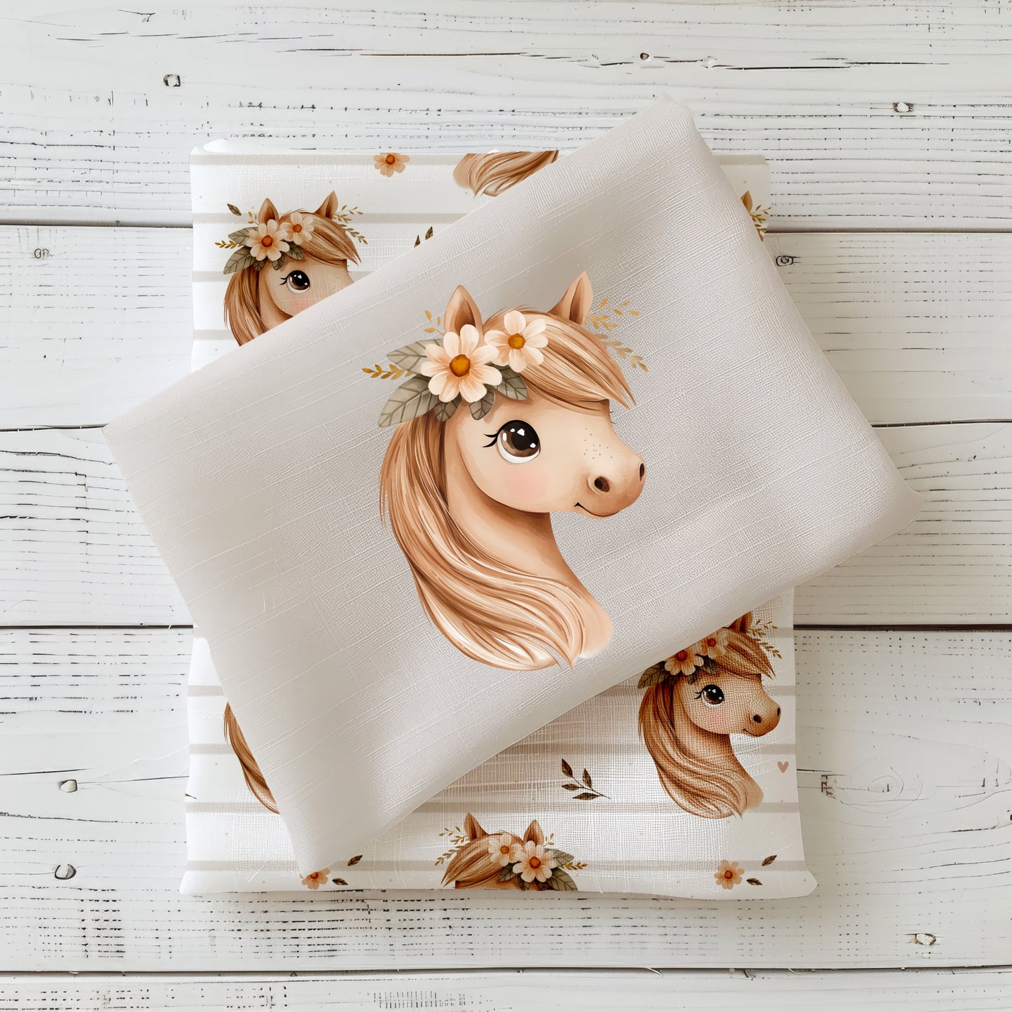 Stoffpanel Blumenpferd #3 mit sanften Farben und floralem Design für DIY-Nähprojekte.