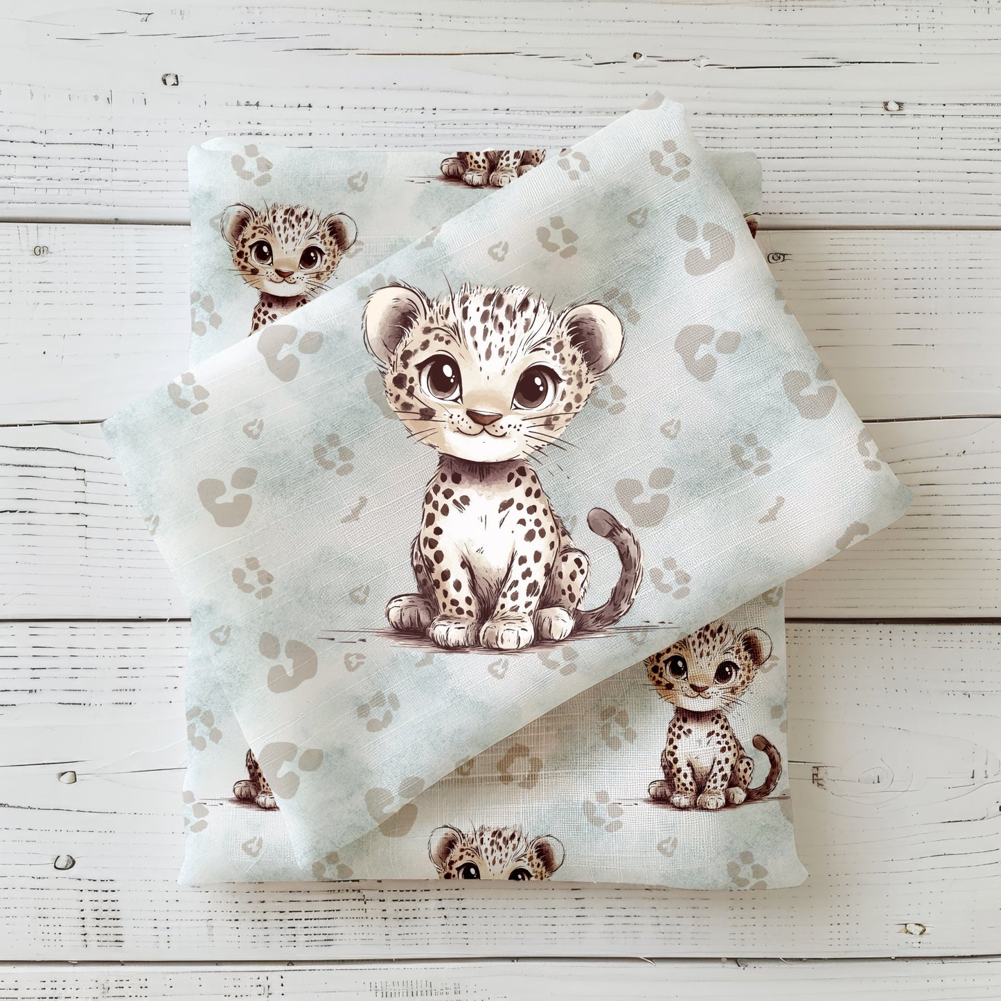 Stoffpanel „Kleiner Leopard“ mit passendem Musterstoff – Jersey oder French Terry für Kinderkleidung.