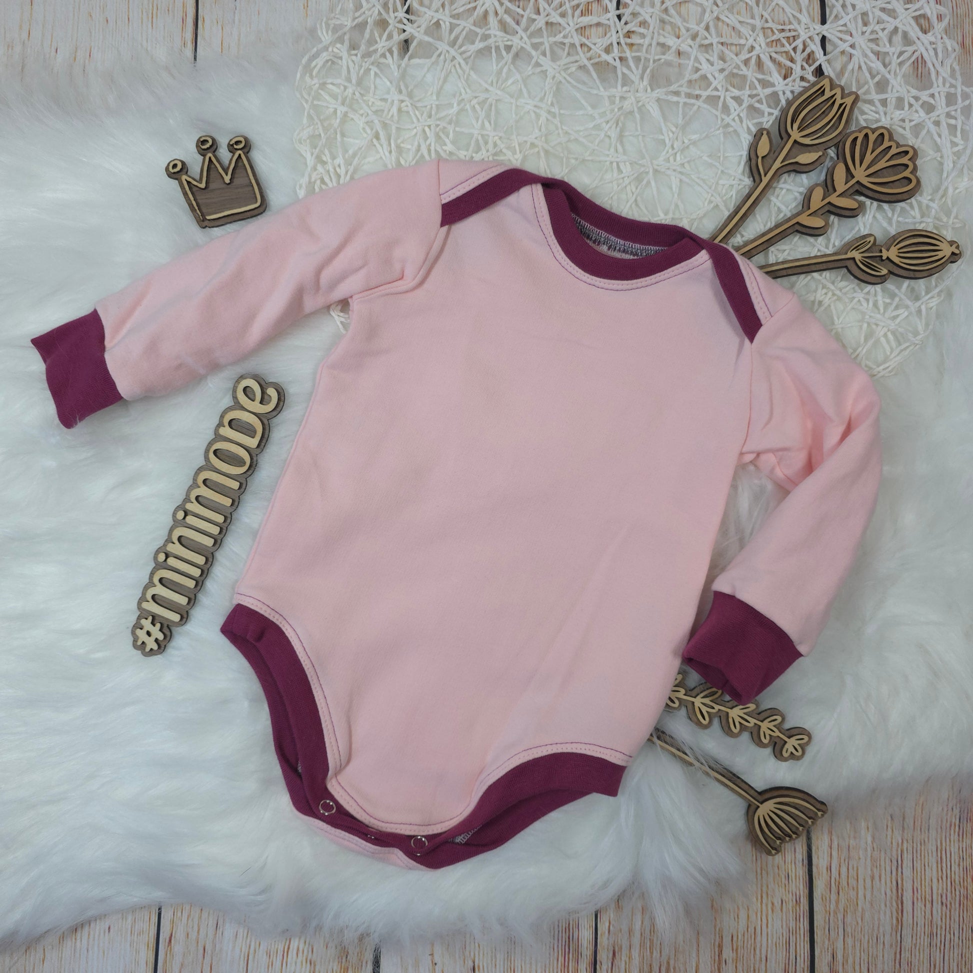 Langarm Body rosa aus Wintersweat mit Druckknöpfen Größe 62/68 handgemacht