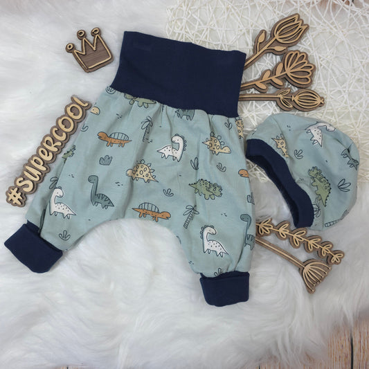 Baby Set Größe 56/62 mit Pumphose und Mütze im Dino Design aus Jersey handgemacht
