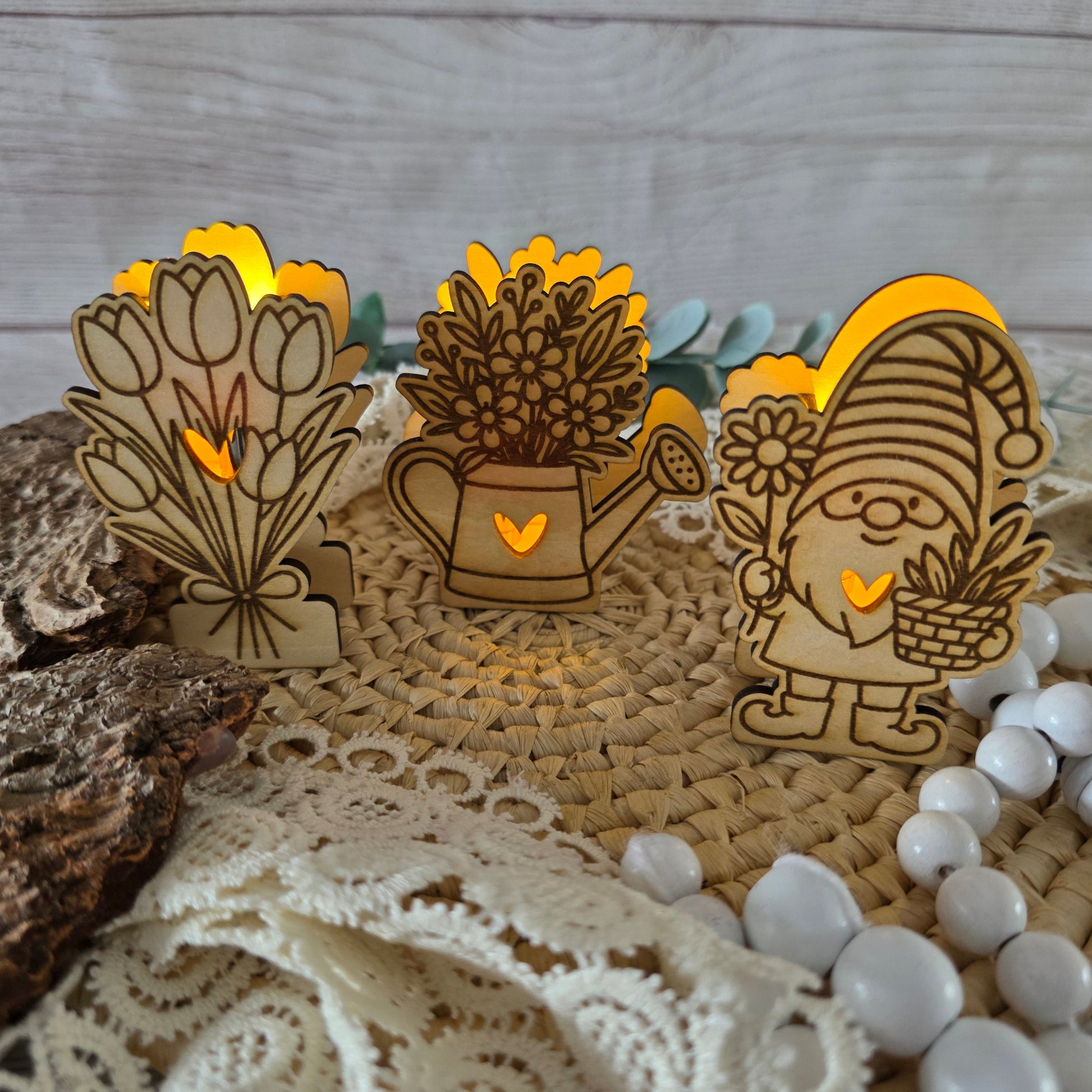 Ballonlichter Frühlingszauber Set aus Holz mit LED Wichtel Tulpen Gießkanne