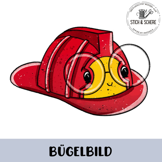 „Freigestelltes Bügelbild: roter Feuerwehrhelm mit gelber Front und freundlich lächelndem Gesicht, Illustration im kindlichen Stil.“