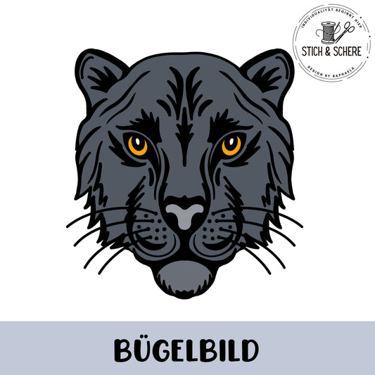 „Freigestelltes Bügelbild: frontal gezeichneter dunkelgrau-schwarzer Pantherkopf mit goldenen Augen und klaren Konturen.“