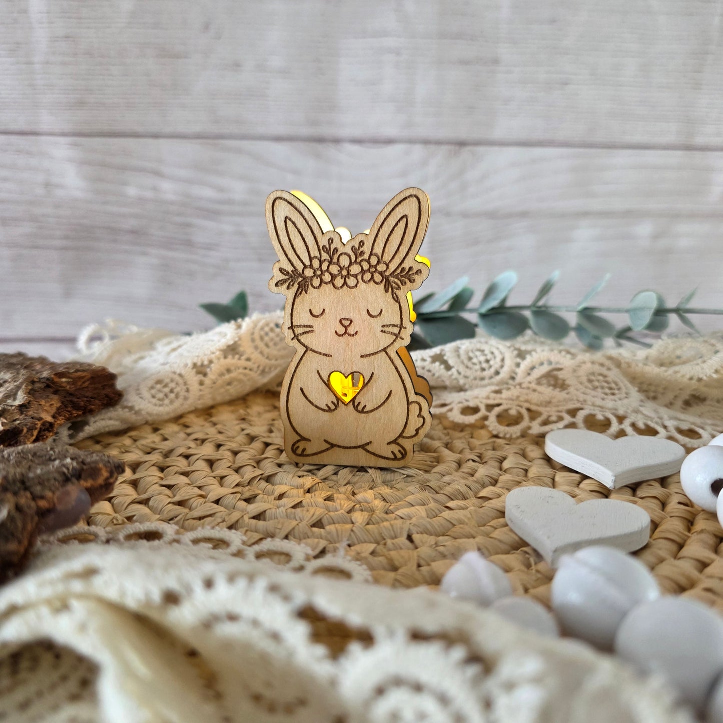Oster-Ballonlicht Hase aus Holz mit LED als stimmungsvolle Osterdeko