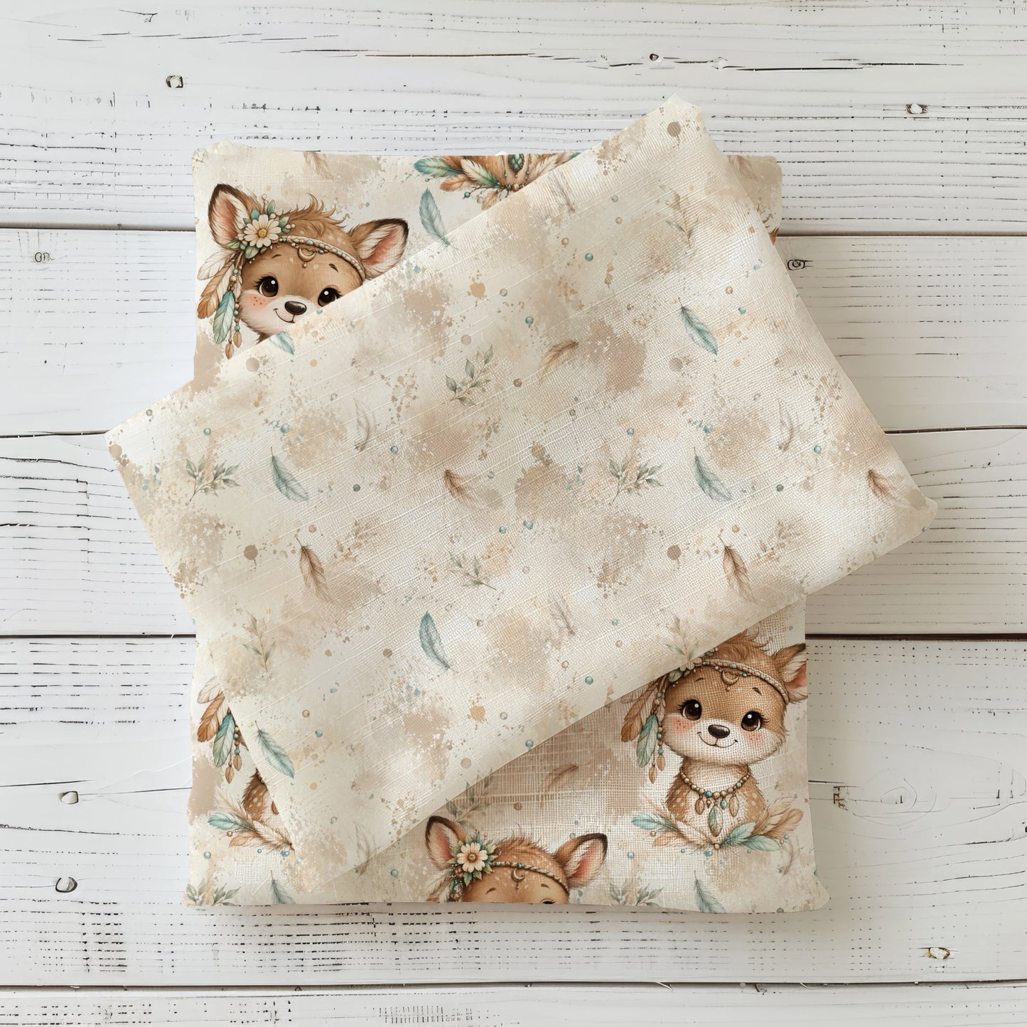 Boho Reh Kombi Stoff mit zarten Federn, Blättern und Aquarelloptik in Naturtönen, kombiniert mit dem Hauptdesign Boho Reh.