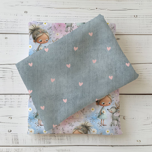 Stoff im Denim-Look mit Herzmuster als Kombistoff passend zu Mädchenpanel und Kinderstoffen