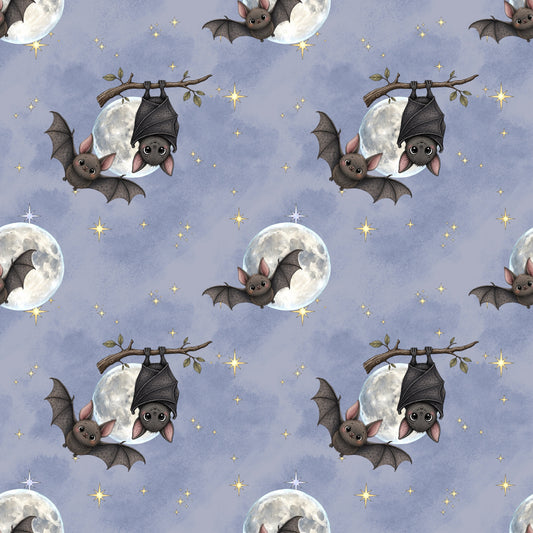 Fledermausfreunde Stoffdesign mit niedlichen Fledermäusen, Vollmond und funkelnden Sternen auf rauchblauem Hintergrund
