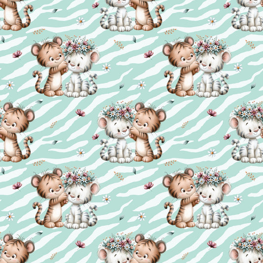 Nahtloses Stoffdesign „Tigerfreunde“ mit einem braunen und einem weißen Tiger, Blumen und Blättern auf mintfarbenem Zebrastreifen-Hintergrund.
