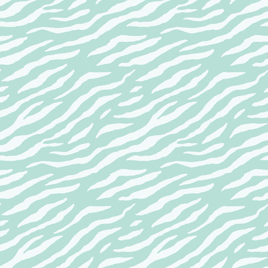 Nahtloses Kombistoff-Design „Zebrastreifen Mint“ mit unregelmäßigen weißen Zebrastreifen auf mintfarbenem Hintergrund.
