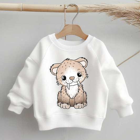 Freigestelltes Bügelbild „Säbi der Säbelzahntiger“ ohne Deko: klare Kontur, warme Naturtöne, ideal als Transfer für Kinder-Shirts, Hoodies, Beutel oder Kissen.